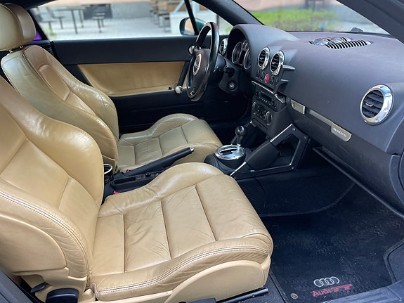 Audi TT 5 of 5