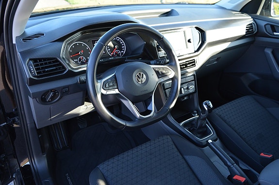 Volkswagen T-Cross 20 of 30