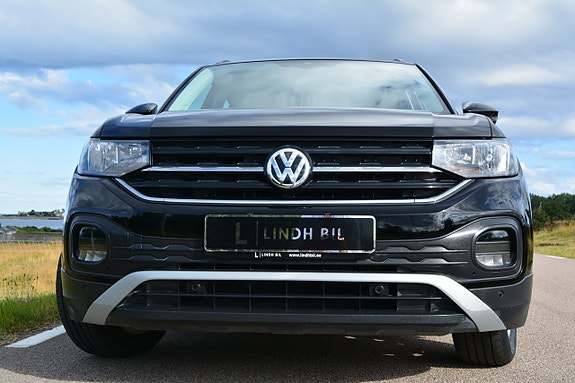 Volkswagen T-Cross 4 of 5