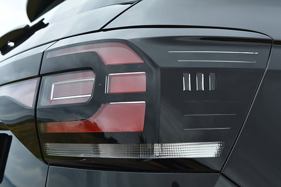 Volkswagen T-Cross 13 of 30
