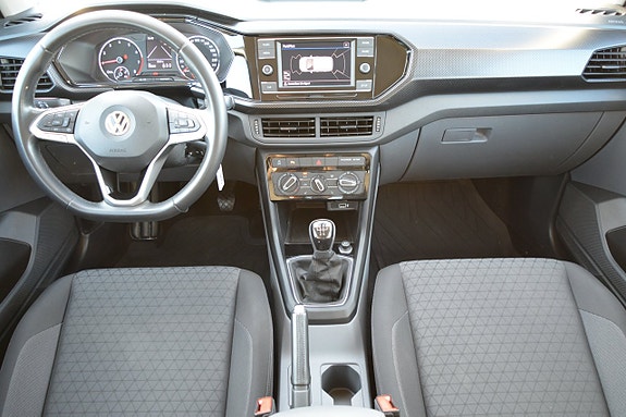 Volkswagen T-Cross 22 of 30