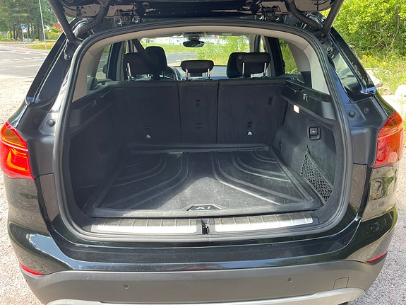 BMW X1 5 of 5