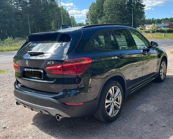 BMW X1 2 of 5