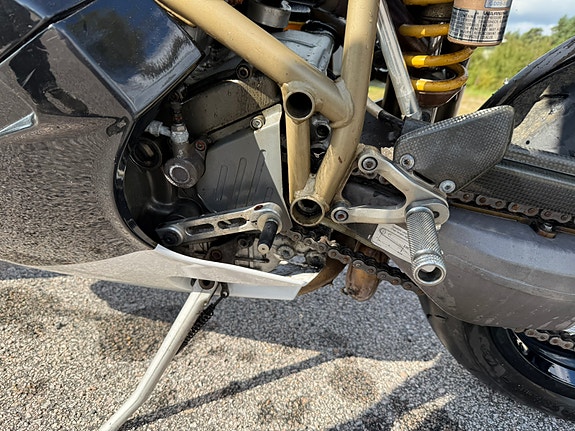 Ducati 748 8 of 9