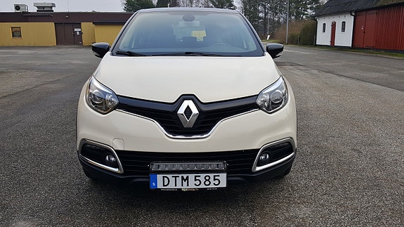 Renault Captur 12 of 21