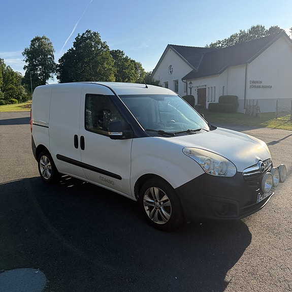 Opel Combo 2 of 5