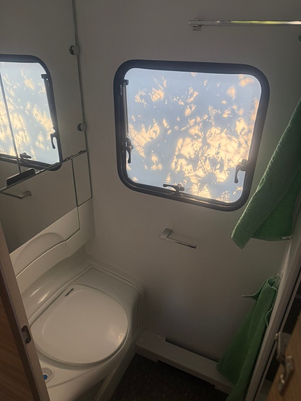 Adria Altea 552 PK 5 of 15