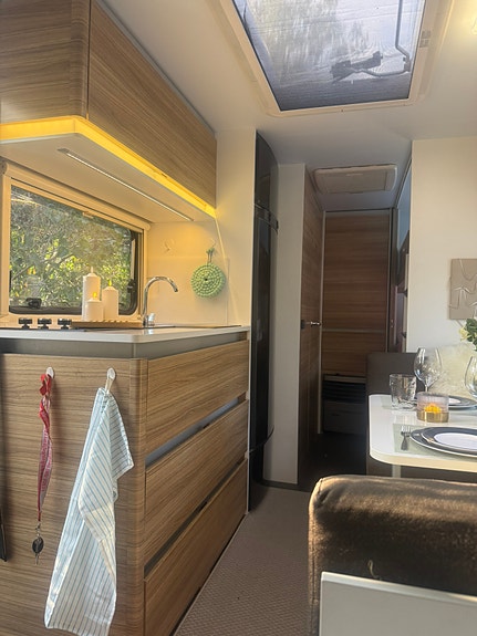 Adria Altea 552 PK 3 of 15