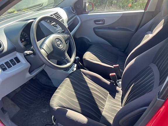 Nissan Pixo 5 of 5