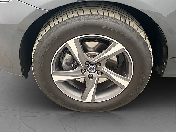 Volvo XC60 23 of 26