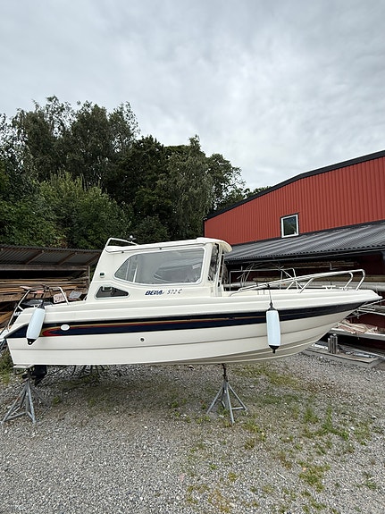 Bella 572 C med Mercury Optimax 90 hk – 2007 3 of 5