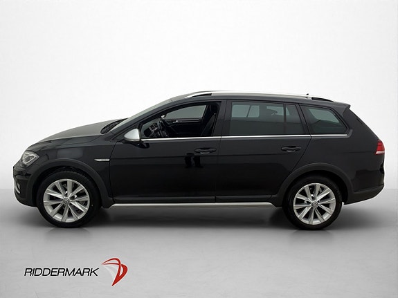 Volkswagen Golf Alltrack 4 of 5