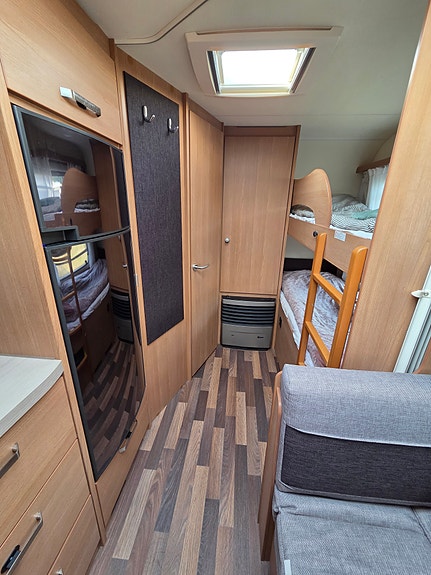 Knaus Sport - 580 QS -Barnkammare - Förtält 3m 27 of 30
