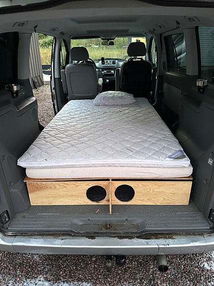 Mercedes-Benz Viano 8 of 8