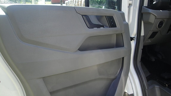 Volkswagen Crafter 35 7 of 11