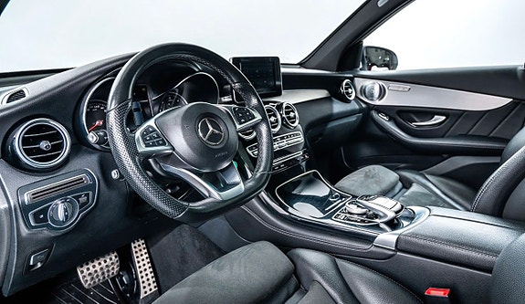 Mercedes-Benz GLC220 d 4 of 5