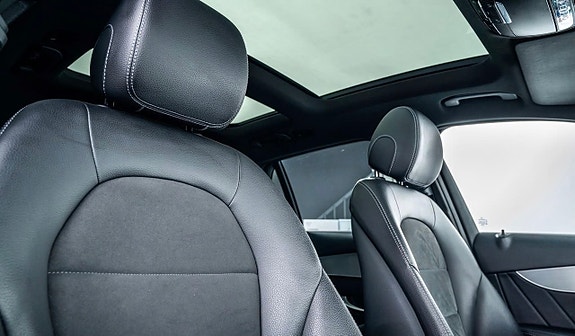 Mercedes-Benz GLC220 d 3 of 5
