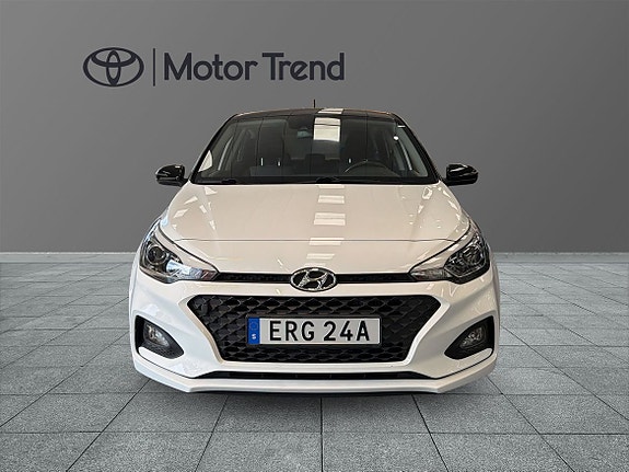 Hyundai i20 5 of 17