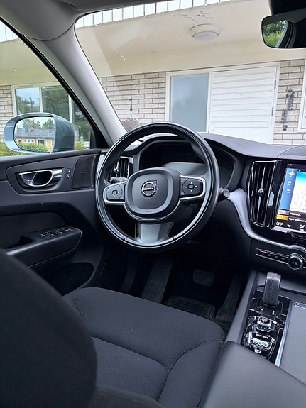 Volvo XC60 6 of 10