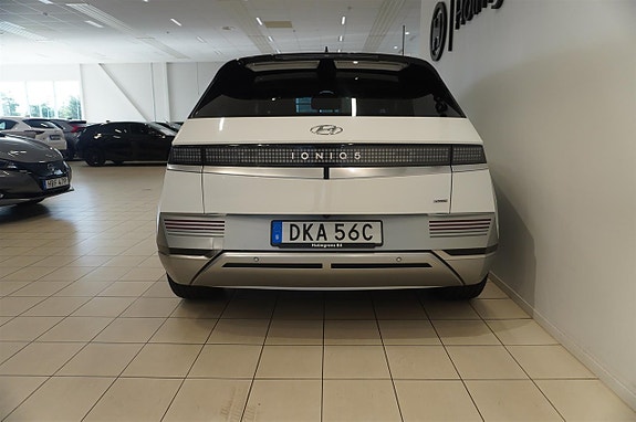 Hyundai IONIQ 6 of 13