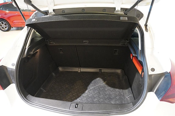 Opel Astra 8 of 12