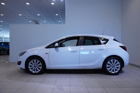 Opel Astra 3 of 12