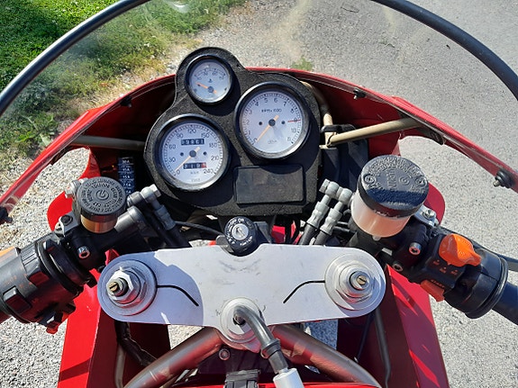 Ducati 900ss 4 of 8