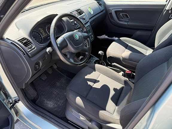 Skoda Fabia 3 of 5