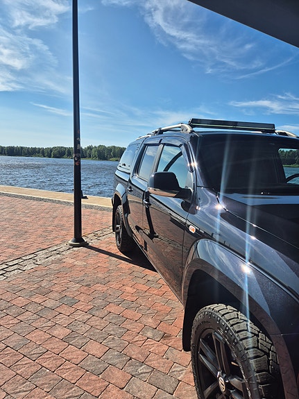 Volkswagen Amarok 3 of 5