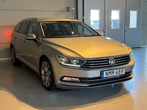 Volkswagen Passat 6 of 24