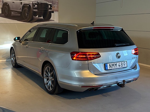 Volkswagen Passat 20 of 24