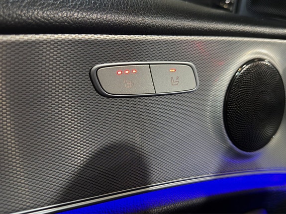 Mercedes-Benz E200 23 of 30