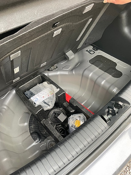 Hyundai i10 6 of 8