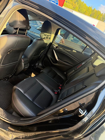 Mazda 6 4 of 5