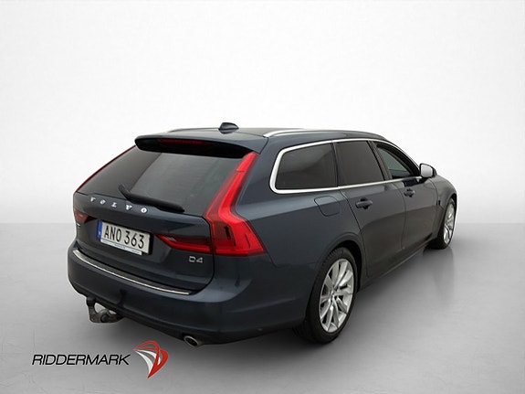 Volvo V90 4 of 5