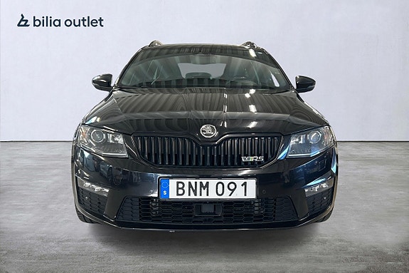 Skoda Octavia 3 of 5