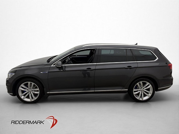 Volkswagen Passat 4 of 29