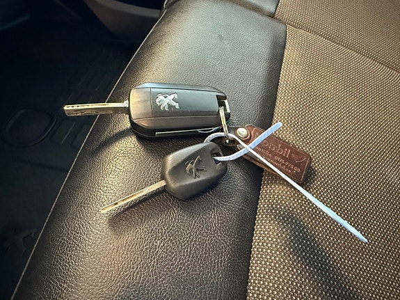Peugeot Expert 29 of 29