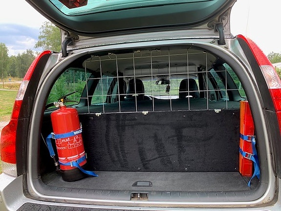Volvo V70 6 of 10