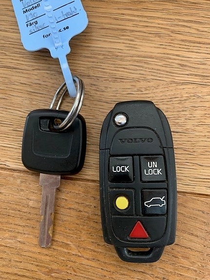 Volvo V70 8 of 10