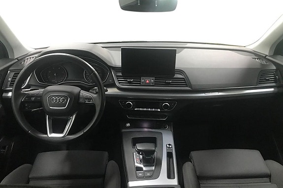 Audi Q5 12 of 27