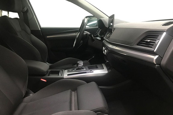Audi Q5 15 of 27