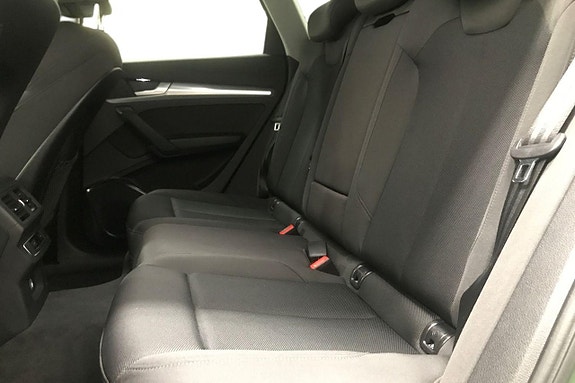 Audi Q5 14 of 27