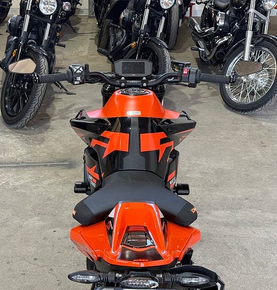 KTM Duke 890 GP 0kr insats 10 of 12