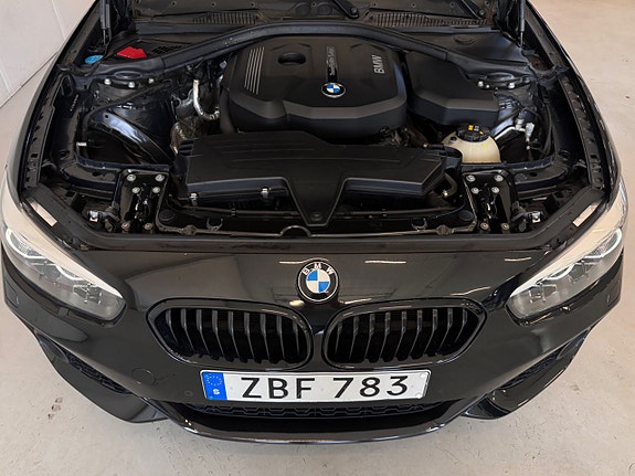 BMW 118i 25 of 26