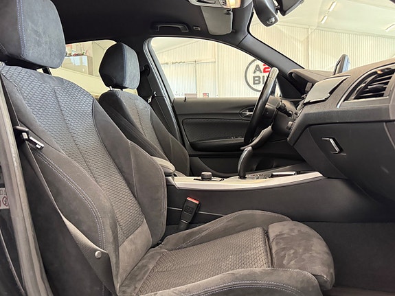 BMW 118i 13 of 26