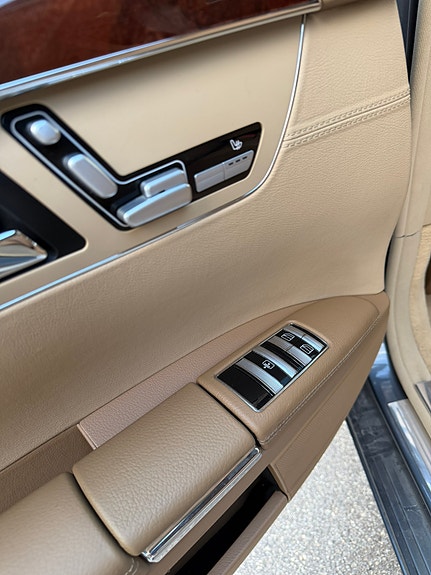 Mercedes-Benz S500 10 of 12