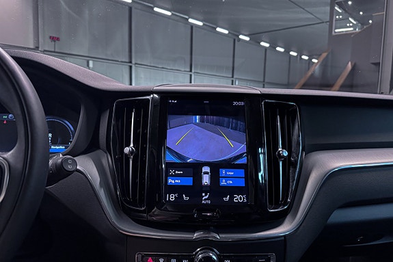 Volvo XC60 14 of 20