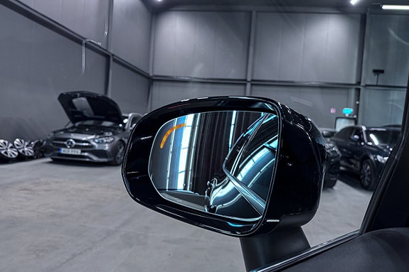 Volvo XC60 18 of 20