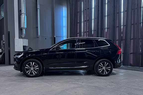 Volvo XC60 3 of 5